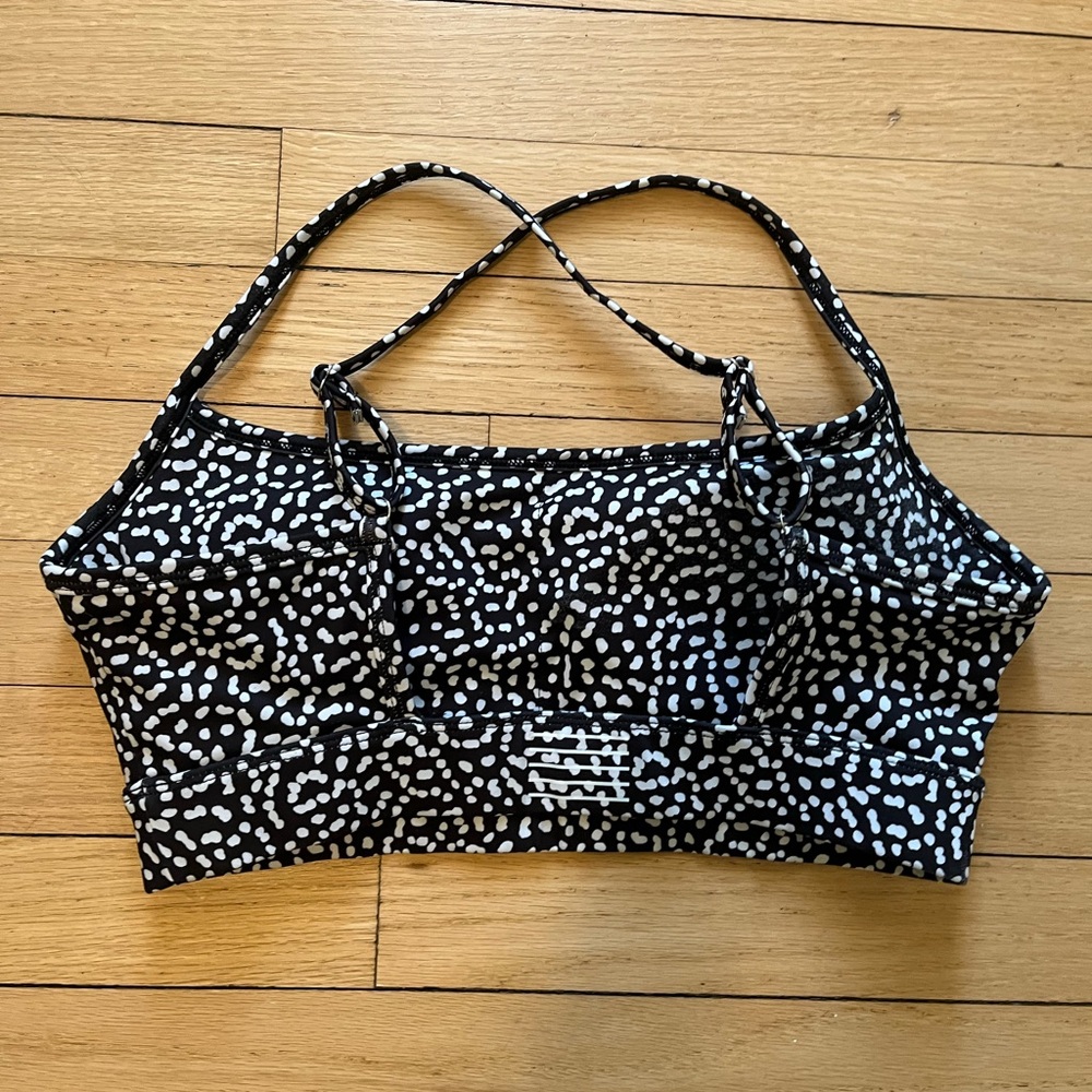 Patterned Sports Bra - Picture 2 of 3